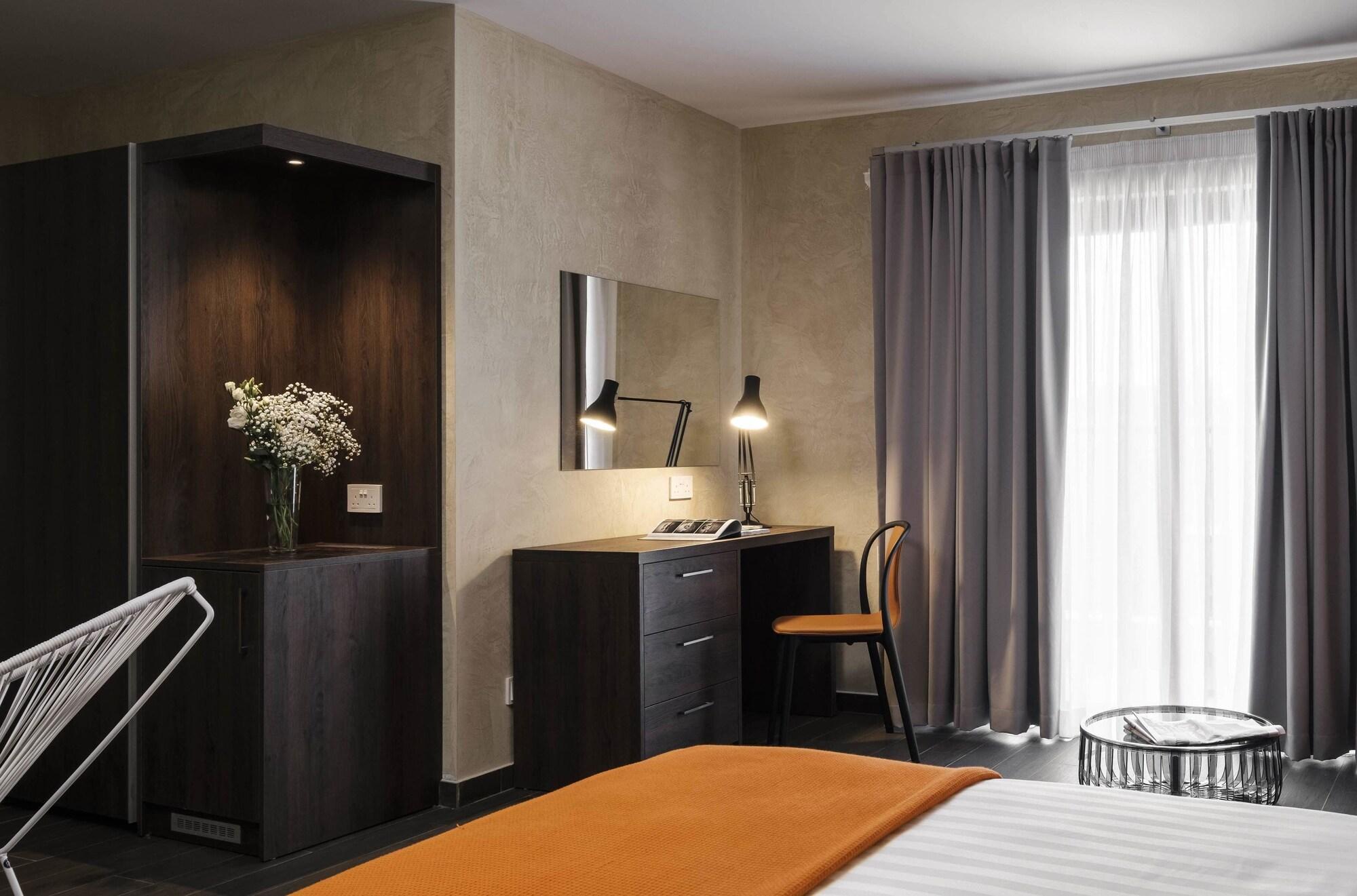 Adelphi Boutique Hotel Rabat Luaran gambar